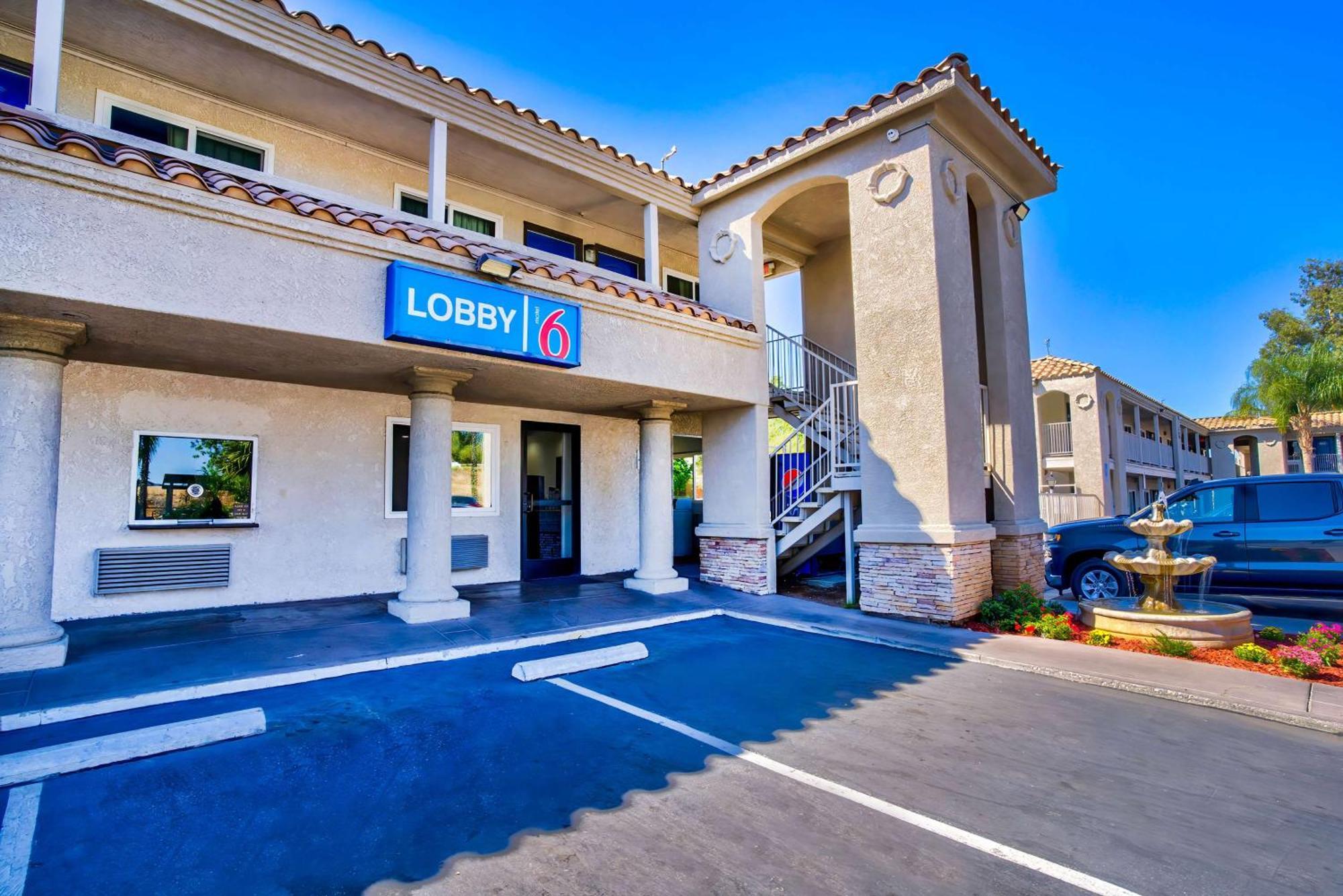 Motel 6-Menifee, Ca エクステリア 写真