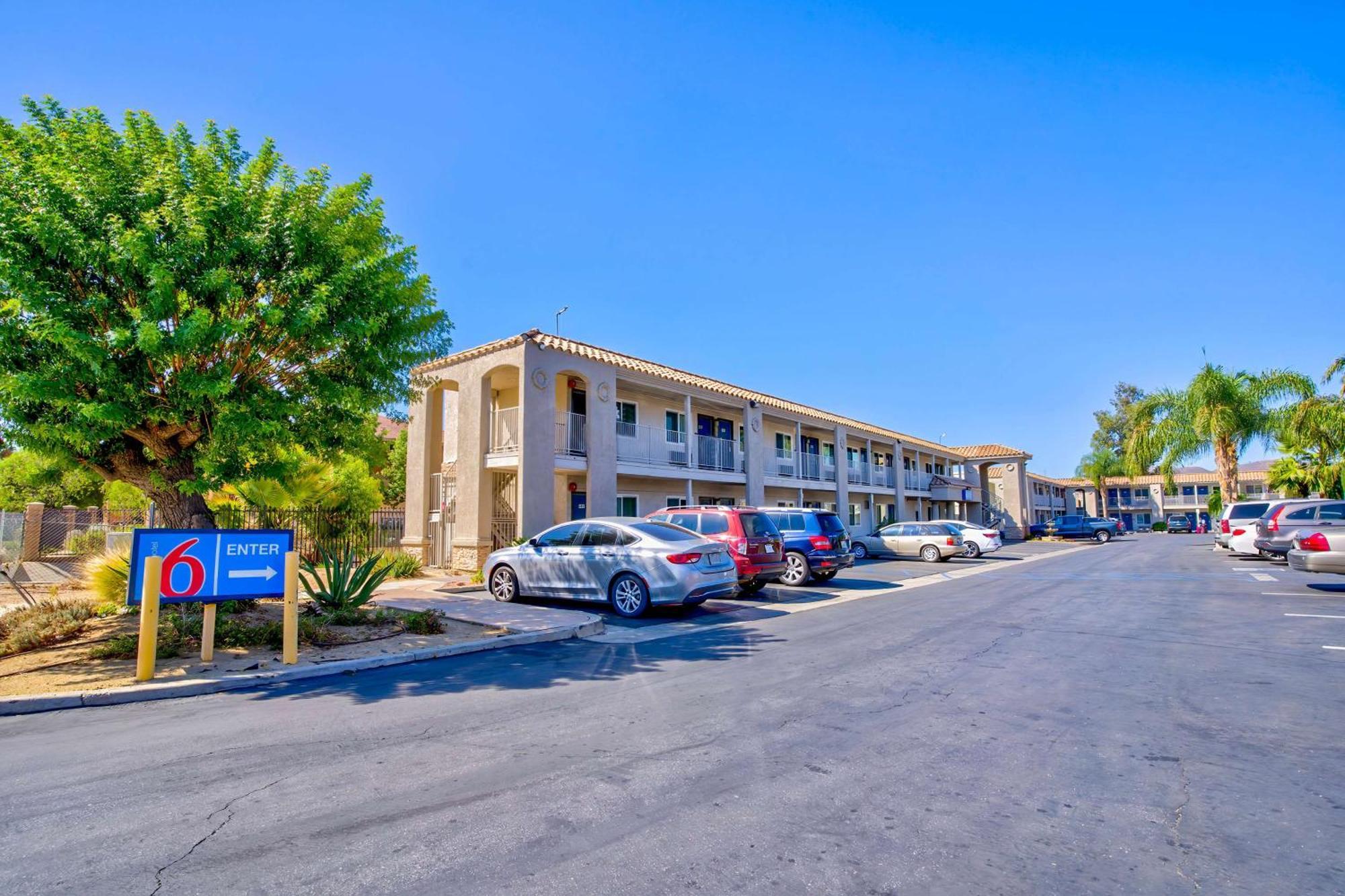 Motel 6-Menifee, Ca エクステリア 写真