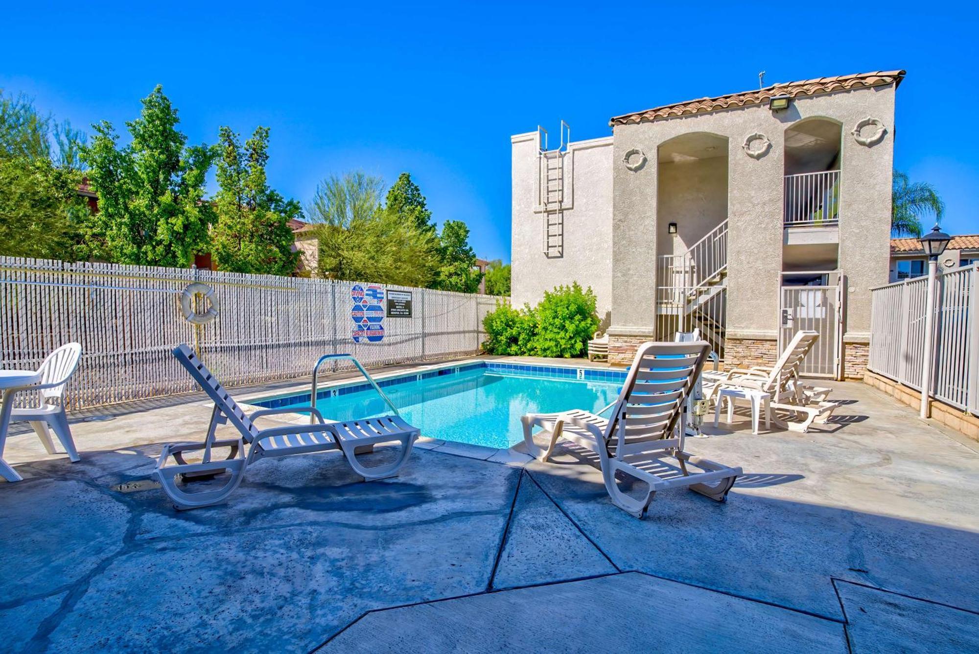 Motel 6-Menifee, Ca エクステリア 写真
