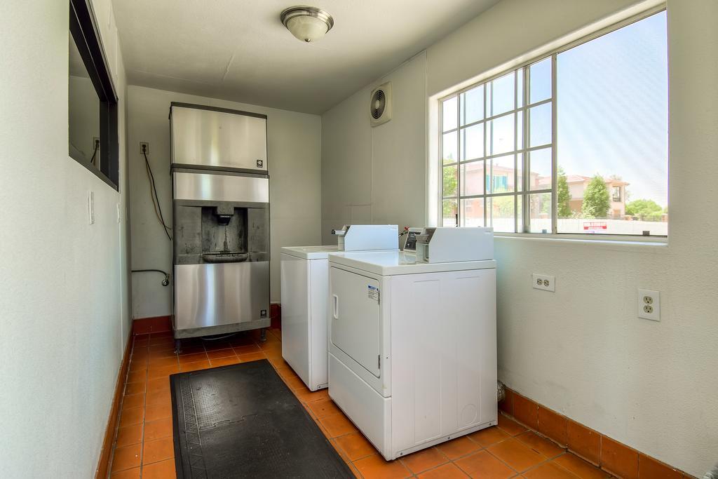 Motel 6-Menifee, Ca エクステリア 写真