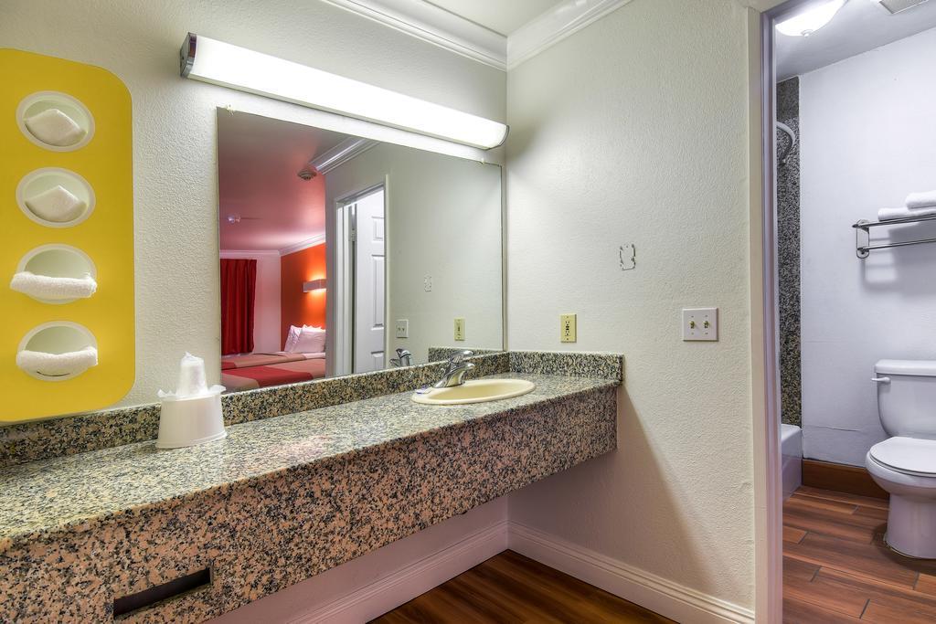 Motel 6-Menifee, Ca エクステリア 写真