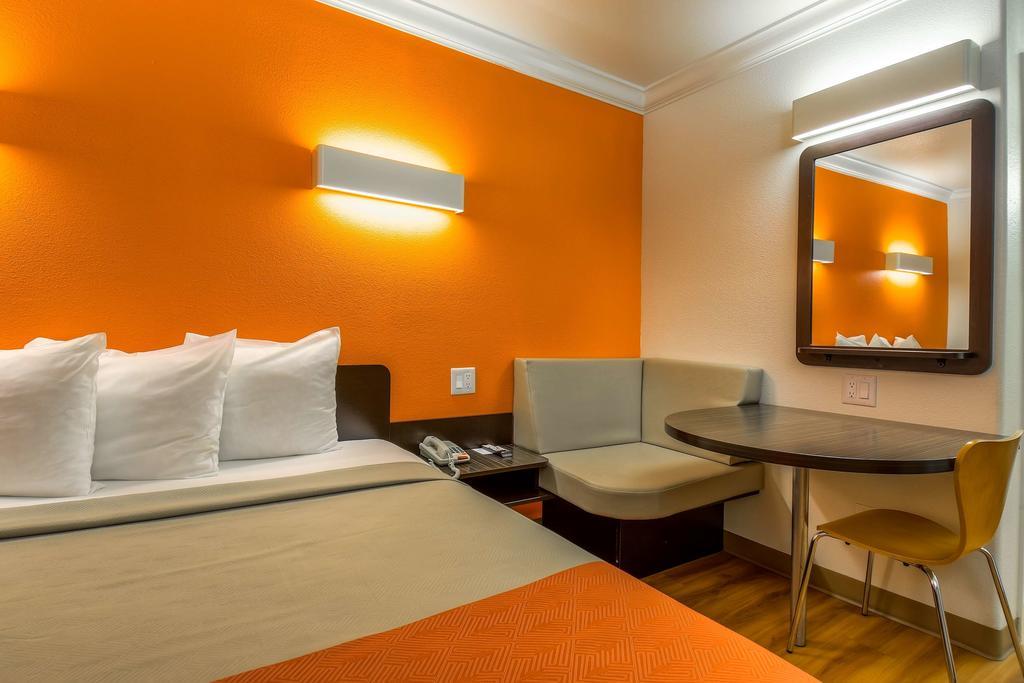 Motel 6-Menifee, Ca エクステリア 写真