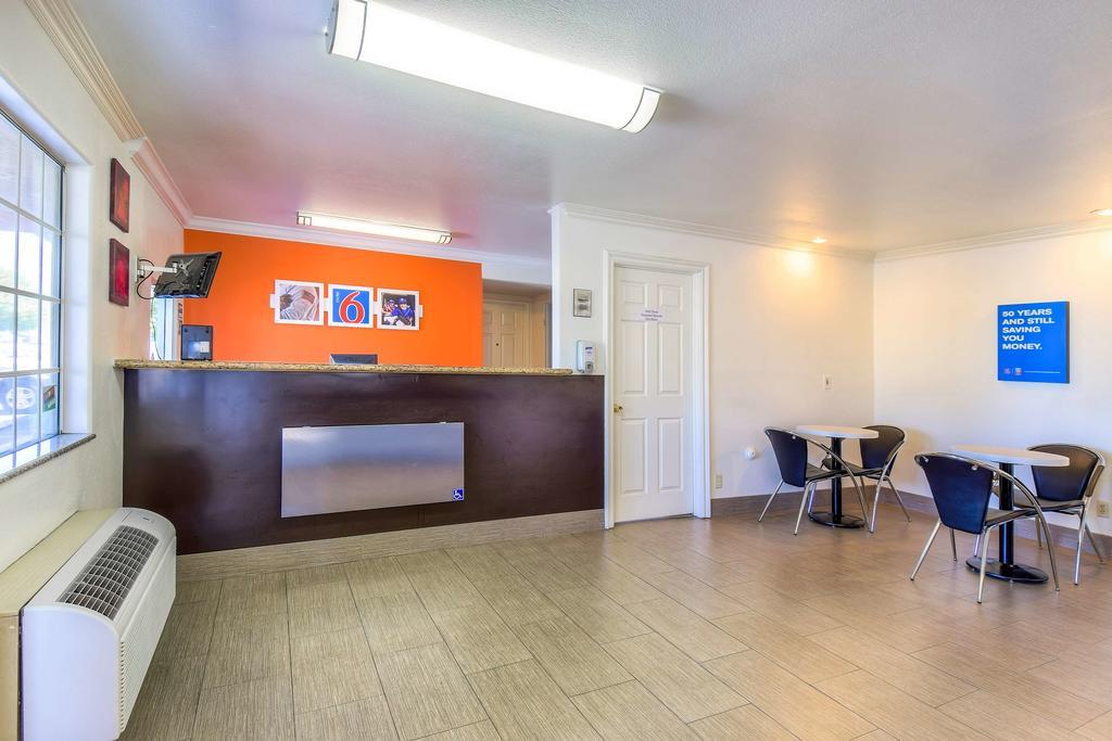 Motel 6-Menifee, Ca エクステリア 写真