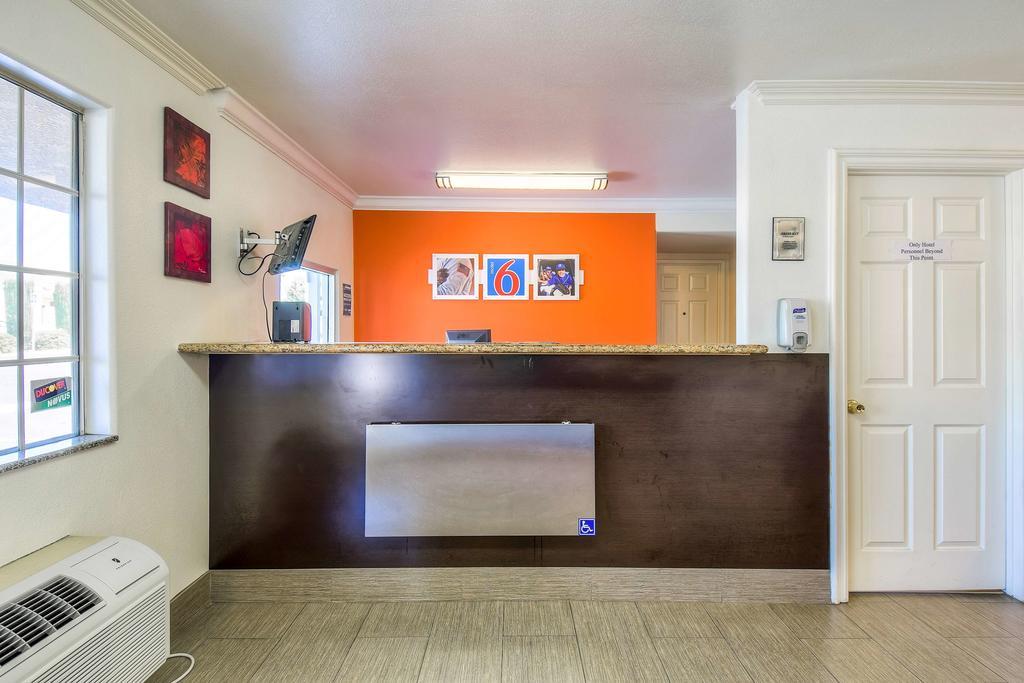 Motel 6-Menifee, Ca エクステリア 写真